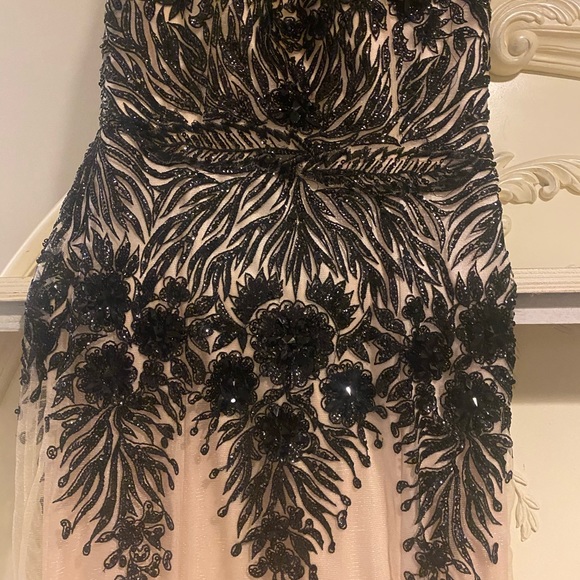 Evening prom gown party dress - Picture 3 of 10